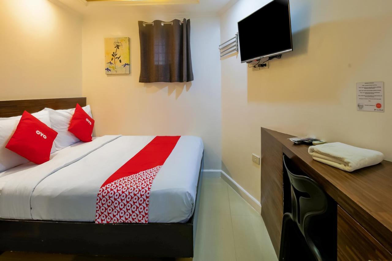 Capital O 860 Nest Nano Suites Makati Makati City Exterior foto