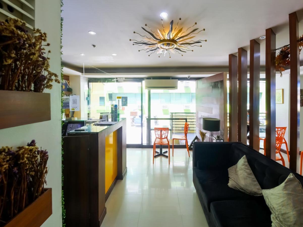 Capital O 860 Nest Nano Suites Makati Makati City Exterior foto